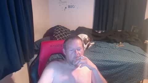 pecker40 online show from April 27, 2:20 am