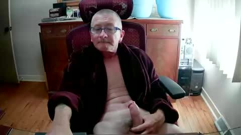 peepingmale online show from January 1, 3:57 pm