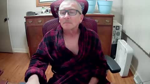 peepingmale online show from December 8, 2:57 am