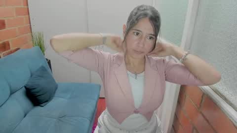 Penelope online show from May 13, 7:01 pm