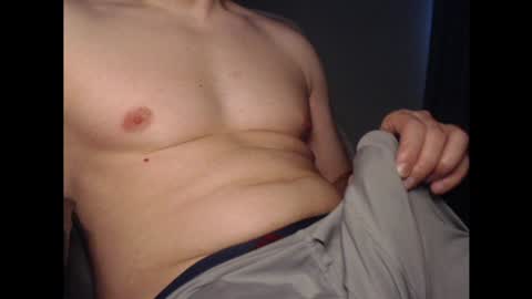 penisyey15555 online show from December 1, 10:12 pm