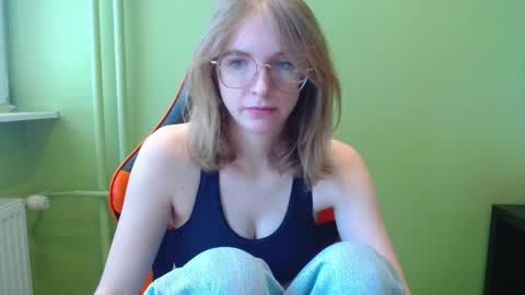 Penny online show from April 14, 8:28 am