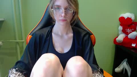 Penny online show from April 20, 6:38 am