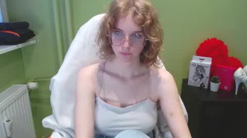 Penny online show from December 2, 7:51 am