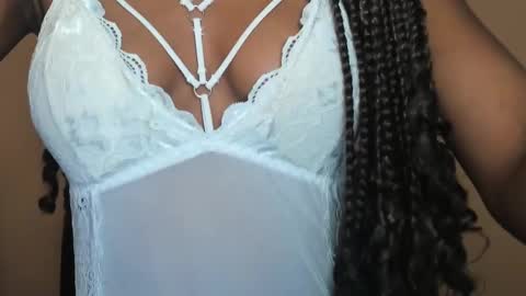   online show from February 26, 10:27 am