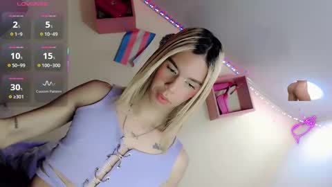 Snapshot of percy_99 chatting on October 23, 3:19 am Catira Sexy99 online show from October 23, 3:19 am