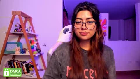 Sarah Ana Banana online show from March 2, 1:10 am