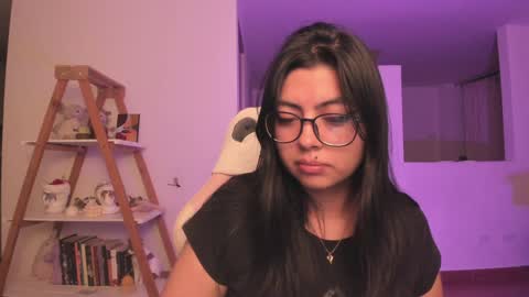 Snapshot of perfect__ana chatting on February 8, 2:47 am Sarah Ana Banana online show from February 8, 2:47 am