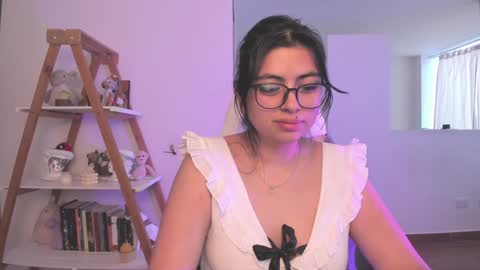 Snapshot of perfect__ana chatting on January 23, 11:26 am Sarah Ana Banana online show from January 23, 11:26 am