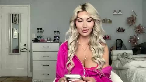 chainey online show from March 6, 11:15 pm