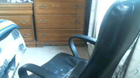 perkymalenipples online show from March 31, 2:28 pm