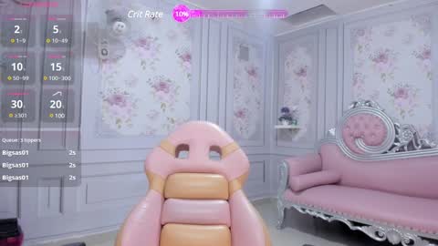Snapshot of perla_milf4u chatting on February 27, 1:19 am PERLA online show from February 27, 1:19 am
