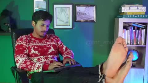 andres    online show from December 18, 6:03 pm