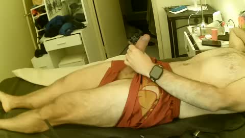 perthguytop online show from February 13, 9:17 pm