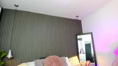 Lizza online show from October 24, 11:22 am