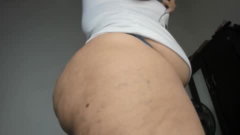  Alexandra  online show from December 15, 9:05 am