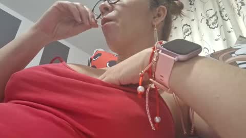 Snapshot of pervygirl69 chatting on March 1, 10:45 am Lisa - online show from March 1, 10:45 am