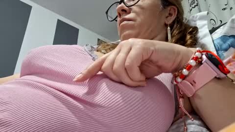 Snapshot of pervygirl69 chatting on March 5, 6:45 pm Lisa - online show from March 5, 6:45 pm