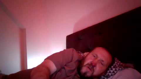 jelle online show from April 20, 12:08 pm