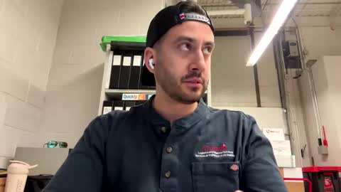 peteypete204 online show from March 5, 8:07 pm