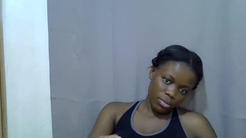 petite_melan online show from September 24, 6:25 pm