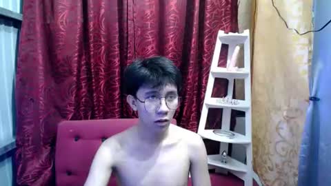 cute vir online show from July 27, 12:24 pm