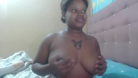 petitechocolatemommy online show from November 25, 2:54 am