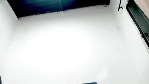 danna online show from November 26, 5:05 am