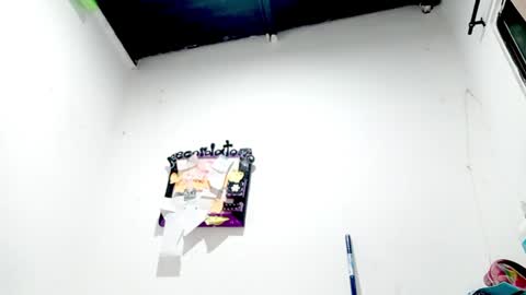 Snapshot of petiteivoryqueen chatting on October 5, 10:12 am danna online show from October 5, 10:12 am