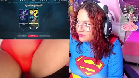 Snapshot of petitesofia_ chatting on October 2, 6:07 pm Sofia online show from October 2, 6:07 pm