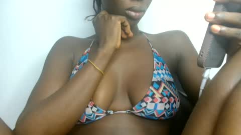 petitgirl88 online show from June 26, 5:57 am