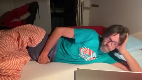 petmario online show from August 8, 10:31 pm