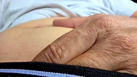 petrisor4jee online show from October 31, 11:32 am