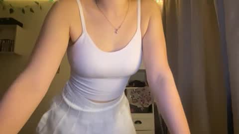 Katie online show from October 17, 2:32 pm