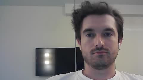 PhilipBorison online show from September 15, 5:09 am