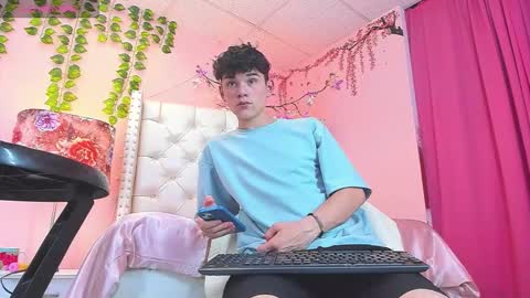 PHILLIP online show from February 24, 2:14 am