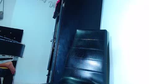 AdnierGnz online show from March 6, 2:29 pm