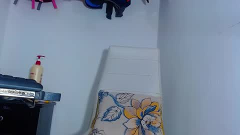 AdnierGnz online show from September 30, 1:43 pm