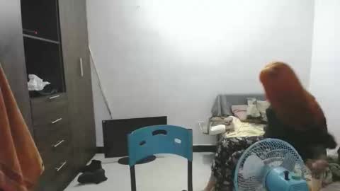 izzy online show from March 13, 3:32 am