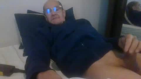 pichoun71 online show from November 22, 7:40 am