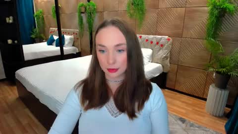 Emelie online show from March 30, 5:35 pm