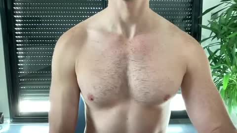 pierre81000 online show from November 29, 1:41 pm