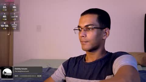 pikashuu7u7 online show from December 5, 5:06 am