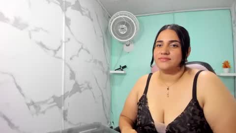pilar  online show from August 4, 12:06 am