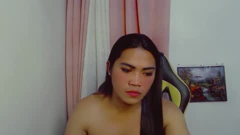 pinay_cristine online show from January 9, 5:40 pm