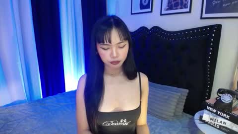 dee online show from December 1, 7:23 pm