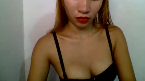 Snapshot of pinaybeauty_25 chatting on February 3, 10:25 am im jane online show from February 3, 10:25 am