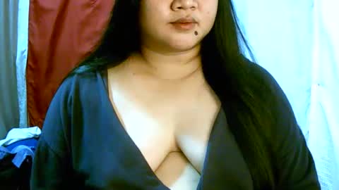 pinayjona online show from October 18, 12:42 pm