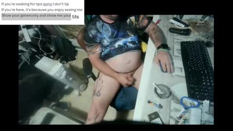 pini_z online show from January 10, 9:20 pm