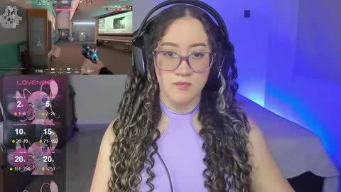 Emilly Santis online show from January 11, 4:27 am